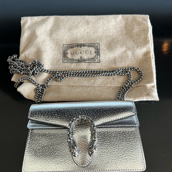 Gucci Super Mini Dionysus in Silver with Ornate Clasp - Picture 1 of 7